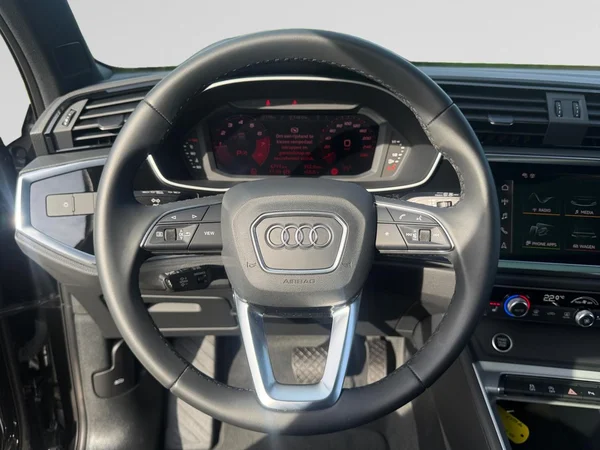 AUDI Q3 (2025) — foto 3 van 20