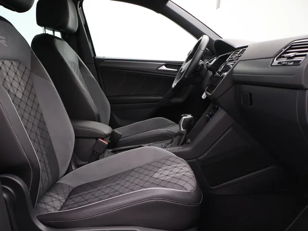Volkswagen Tiguan (2022) — foto 27 van 27
