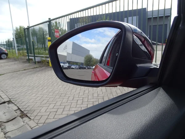 Fiat 600 (2026) — foto 15 van 27
