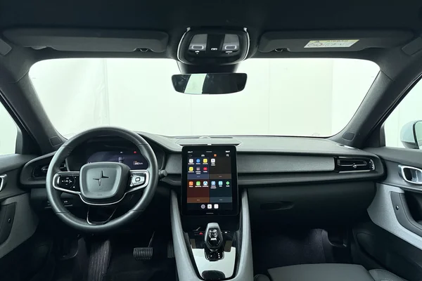 POLESTAR Polestar 2 (2025) — foto 16 van 16