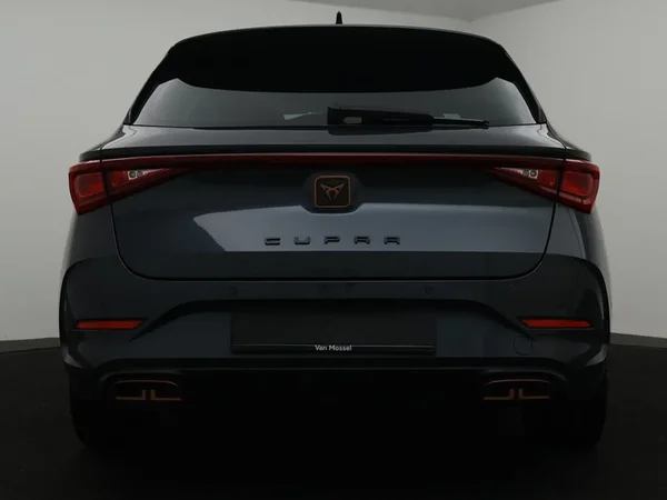 CUPRA Leon Sportstourer (2023) — foto 21 van 25