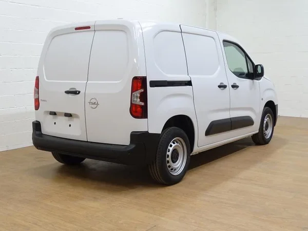 Opel Combo (2026) — foto 15 van 18