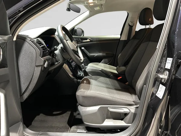 VOLKSWAGEN T-Cross (2025) — foto 6 van 23