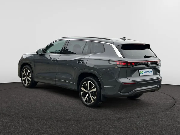 VOLKSWAGEN Tayron eHybrid (PHEV) (2025) — foto 12 van 24