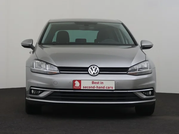 VOLKSWAGEN Golf (2018) — foto 25 van 27