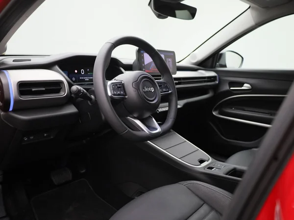 Jeep Avenger (2024) — foto 26 van 42