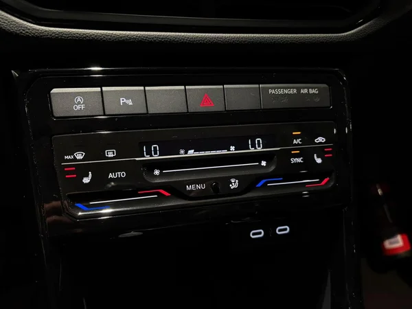 VOLKSWAGEN T-Cross (2025) — foto 10 van 19