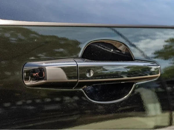 Jaguar E-PACE (2023) — foto 17 van 29