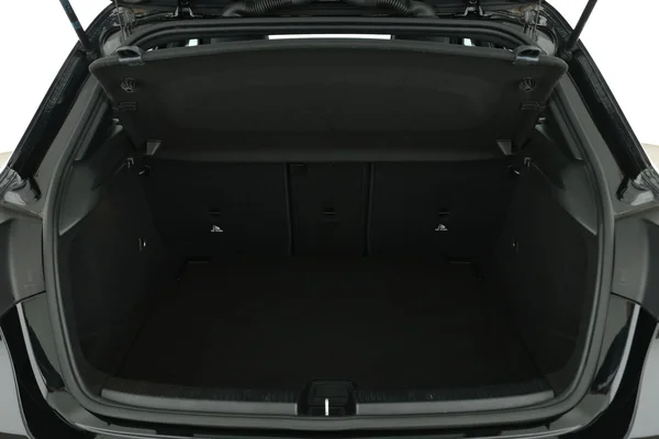 Mercedes-Benz A-Klasse (2022) — foto 8 van 16