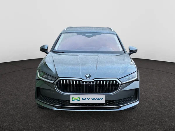 SKODA Superb Combi (2024) — foto 12 van 24