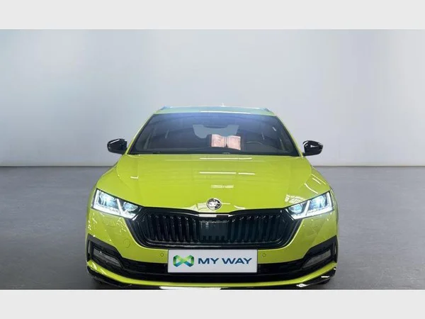 Skoda Octavia Combi (2023) — foto 12 van 28