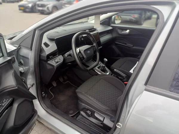 Ford Puma (2024) — foto 26 van 28