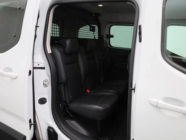 Opel Combo Life (2023) — foto 20 van 35