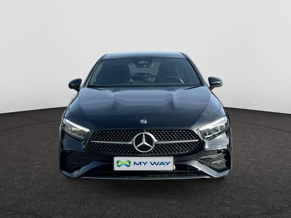 MERCEDES-BENZ A 200 (2024) — foto 23 van 24