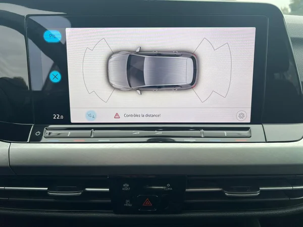 VOLKSWAGEN Golf VIII (2020) — foto 2 van 18
