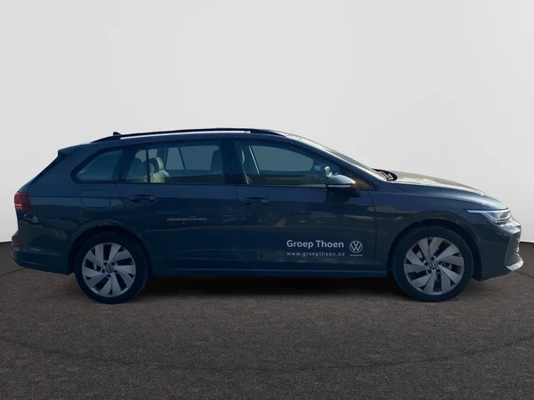 VOLKSWAGEN Golf VIII SW (2025) — foto 21 van 21