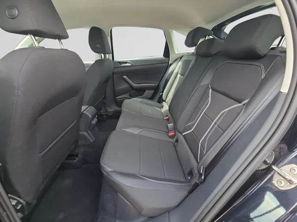 VOLKSWAGEN Taigo (2024) — foto 10 van 24
