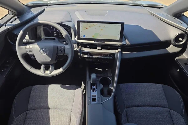 Toyota C-HR Hybrid (HEV) (2026) — foto 4 van 27