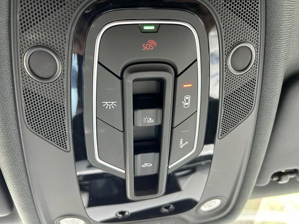 AUDI A4 Avant Dsl (2023) — foto 32 van 38
