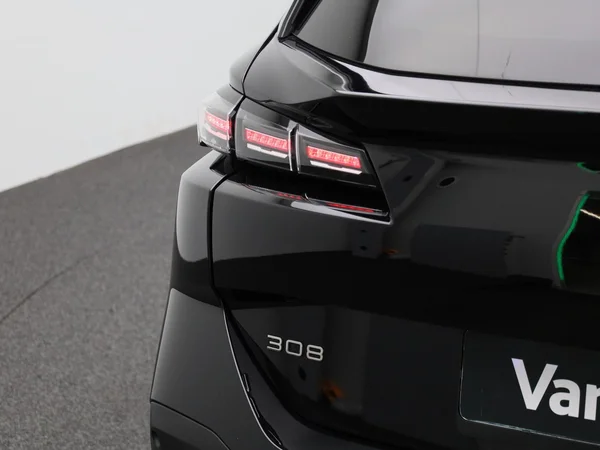 Peugeot 308 (2022) — foto 27 van 37