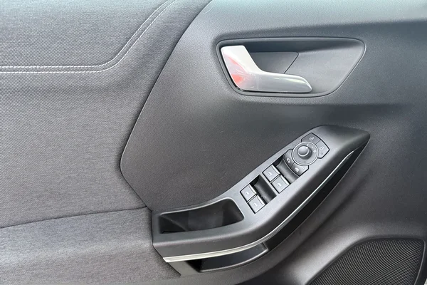 Ford Puma (2022) — foto 8 van 21