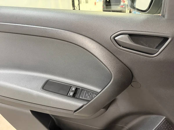 Mercedes-Benz Citan (2024) — foto 9 van 28