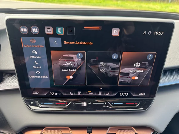 CUPRA Terramar e-Hybrid (PHEV) (2025) — foto 15 van 34