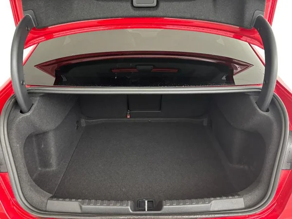 AUDI A3 Sedan (2023) — foto 10 van 30