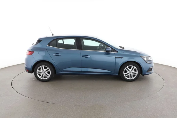 Renault Megane (2018) — foto 13 van 16
