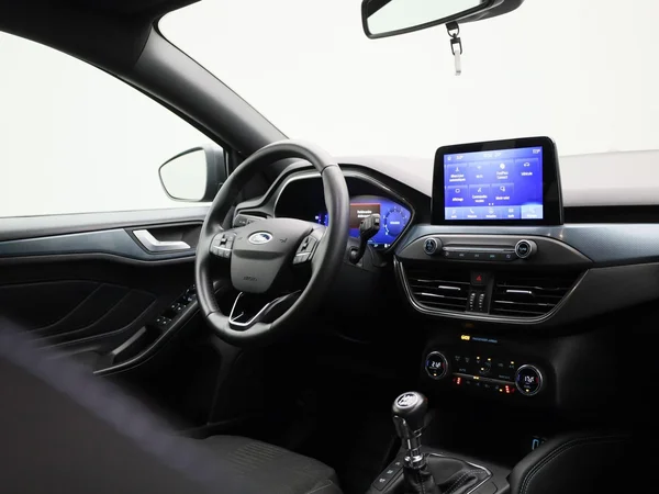 Ford Focus (2021) — foto 25 van 36