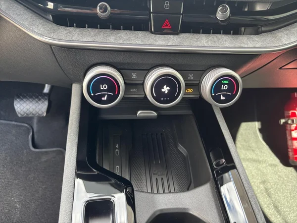 SKODA Superb (2026) — foto 5 van 21