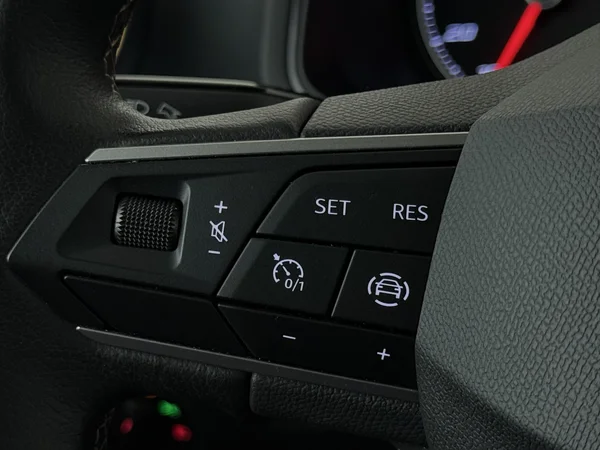 SEAT Arona (2022) — foto 9 van 27