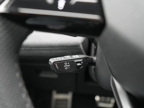 AUDI Q6 e-tron (2025) — foto 21 van 40