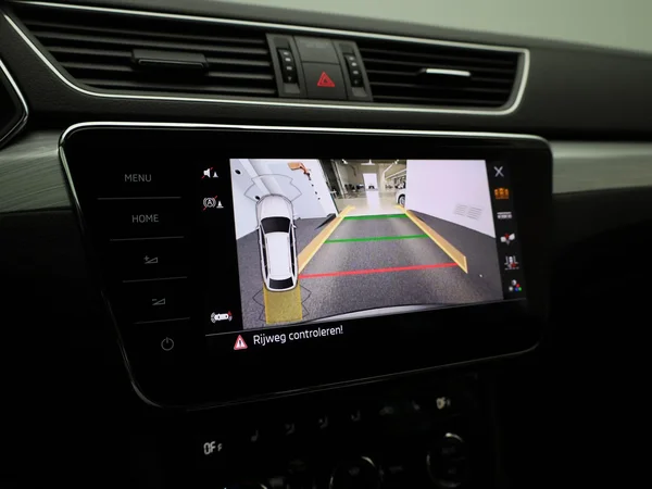Škoda Superb (2022) — foto 27 van 43
