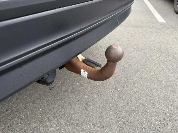 VOLKSWAGEN Tiguan (2018) — foto 13 van 24