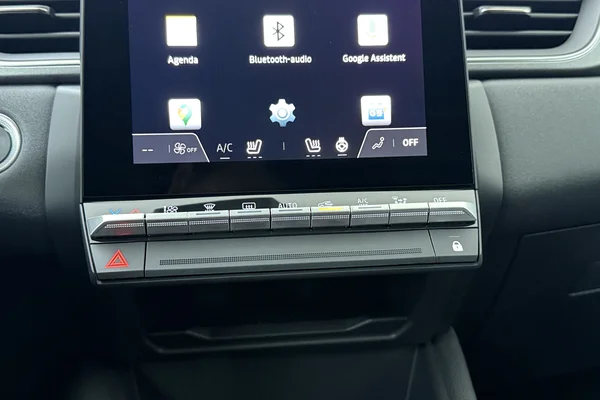 Renault Captur E-Tech (HEV) (2026) — foto 9 van 20