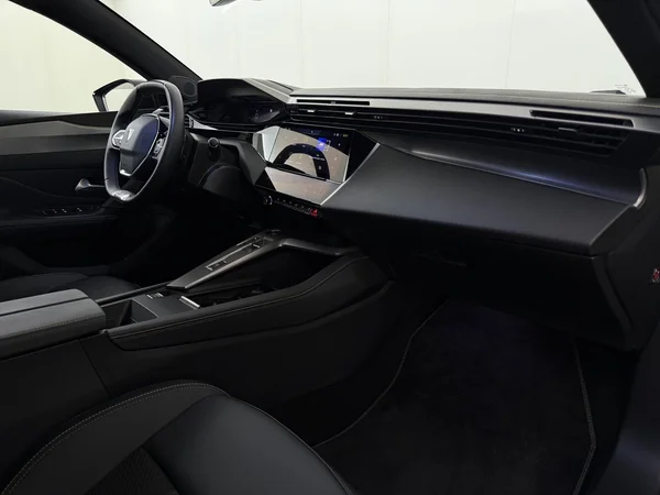 PEUGEOT 408 (2024) — foto 3 van 29