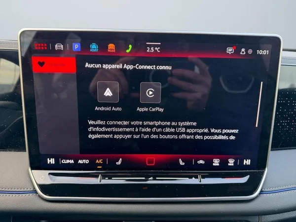 VOLKSWAGEN Tiguan (2024) — foto 5 van 27