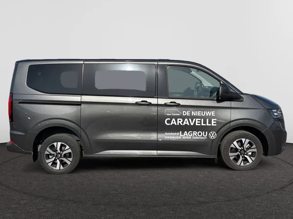 VOLKSWAGEN Transporter T7 32 Caravelle Swb (2025) — foto 18 van 20