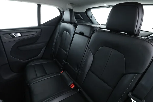 Volvo XC40 (2021) — foto 5 van 16