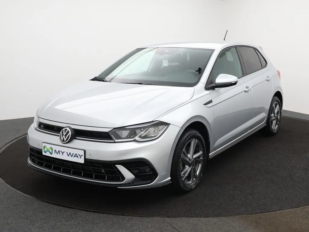 VOLKSWAGEN Polo 1122_15162_2024