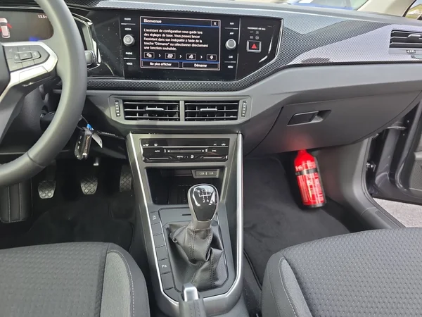 VOLKSWAGEN Polo (2025) — foto 43 van 43
