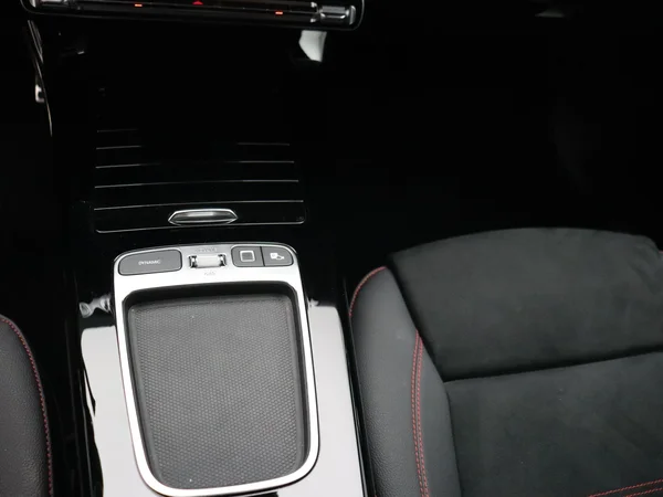 Mercedes-Benz A-Klasse (2025) — foto 7 van 27