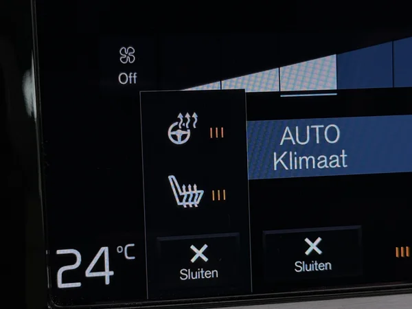 VOLVO XC40 (2022) — foto 19 van 34