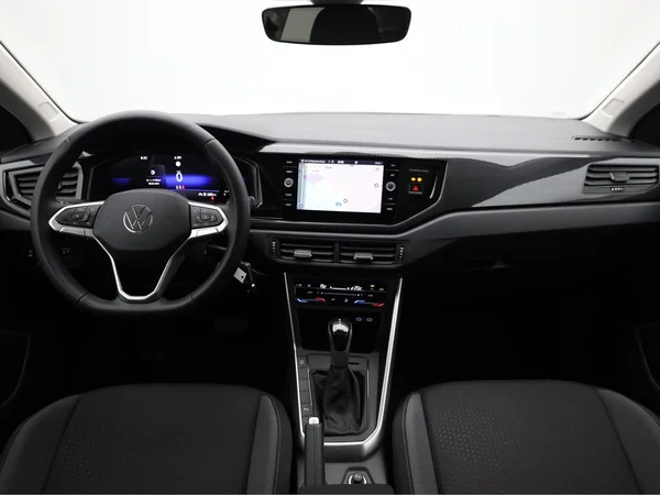 VOLKSWAGEN Taigo (2023) — foto 19 van 20