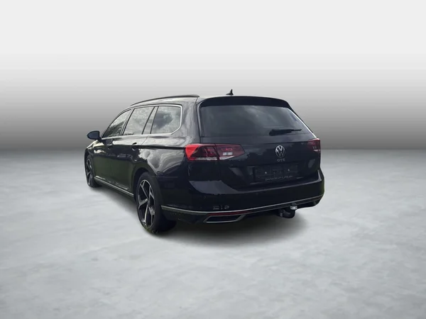 Volkswagen Passat (2021) — foto 6 van 12