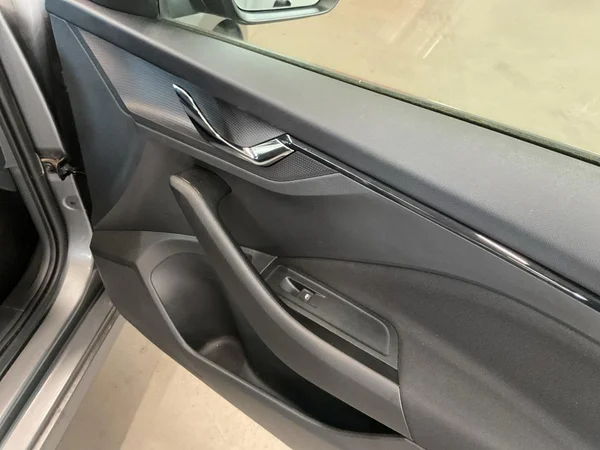 SKODA Kamiq (2024) — foto 9 van 24