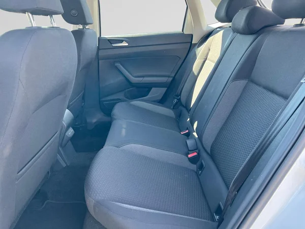 VOLKSWAGEN Polo (2024) — foto 4 van 18