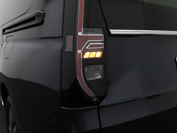 VOLKSWAGEN Caddy Maxi eHybrid (2025) — foto 11 van 19