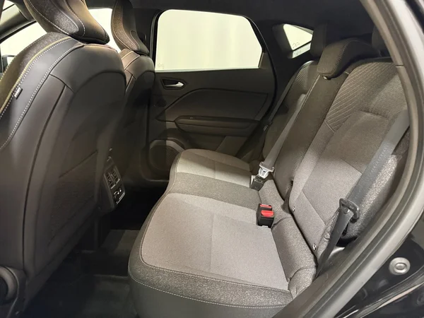 Renault Captur (2024) — foto 20 van 30